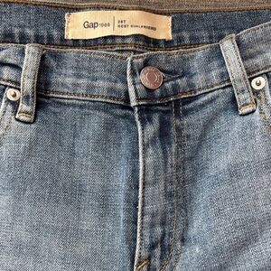 GAP Women’s Girlfriend Denim Jeans 28T